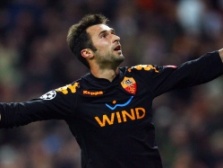 Mirko Vucinic sai Roma võidumängus ühe tabamuse enda nimele. Foto: Internet