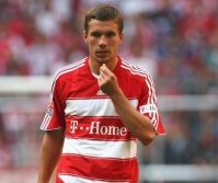 Podolski skooris üle kolme aasta Kölni eest. Foto: oleole.com