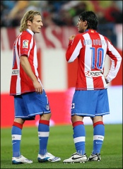 Eile said jalad valgeks nii Diego Forlan kui ka Kun Ag&uuml;ero. Foto: Internet