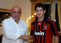 Galliani koos eilse m&auml;ngu kangelase Patoga. Foto: Internet