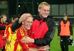 Sander Post lõi oma tiimi võiduvärava (ees paremal). Foto: Go Ahead Eagles