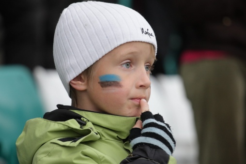 Trib&uuml;&uuml;nid t&auml;itusid noorte vutihuvilistega. Foto: Siim Semiskar/ERR Sport