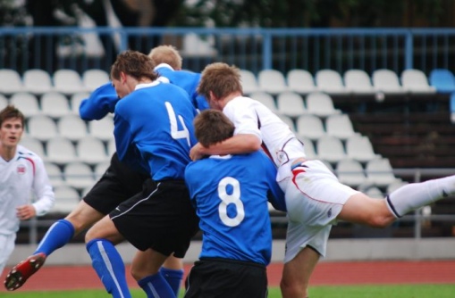 U-21 madistas v&otilde;rdselt Norraga. Foto: M&auml;rt Vassiljev