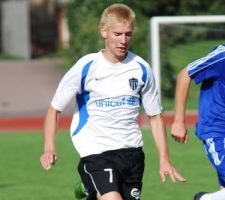 Lepingu kohaselt ei tohtinuks Anti Kõlu Kalju vastu mängida, kuid selline leping läheb FIFA reeglitega vastuollu. Foto: Märt Vassiljev (arhiiv)