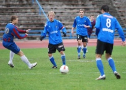 Kalev (sinises) purustas äsja Paide linnameeskonna. Foto: Märt Vassiljev (arhiiv) 