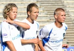 Tallinna Kalevi noor kolmik: Christian Kõrtsmik, Taavi Viikna ja Kaljust laenul olev Anti Kõlu. Foto: Agne Rauba