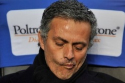 Jose Mourinho pidi taas mõru pilli alla neelama, sest kaotus Osasunale jätab nad Barcelonast juba seitsme punkti kaugusele. Foto: zimbio.com