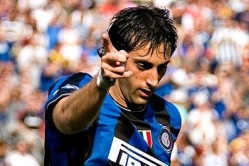 Diego Milito kuuks ajaks vigastuspausil