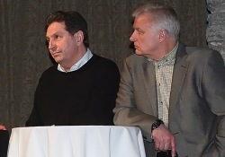 Transi president Nikolai Burdakov ja treener Valeri Bondarenko peavad meeskonna kiiremas korras patustest puhastama. Foto: Hendrik Osula