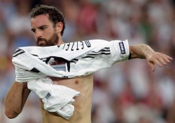 Christoph Metzelder siirdub Schalkesse