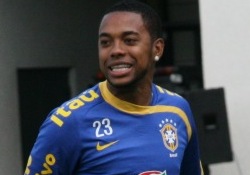 Päeva üheks suurimaks üleminekuks peaks saama Robinho siirdumine Milanisse. Foto: Timo Kikas