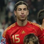 Xabi Alonso ja Sergio Ramos mänguvalmis