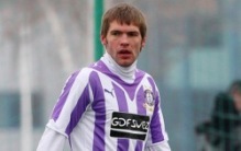 Klubijalgpalli Ungaris Ujpestis mängiv Jarmo Ahjupera saab üle pika aja taas koondise värve kaitsta. Foto: ujpestfc.hu