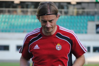 Pareiko hoidis Fulhami nulli peal