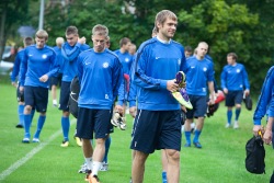Koondis saabumas treeningule Männiku staadionile. Foto: Hendrik Osula