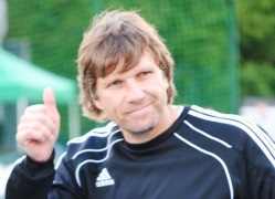 Igor Prins peab mõnda aega hakkama saama kiharateta. Foto: Gertrud Alatare