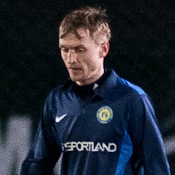 Vitali Gussev kogub Narvas vormi