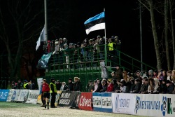 Külmast tööpäeva õhtust hoolimata olid tribüünid puupüsti täis. Foto: Hendrik Osula