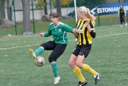 Levadia, Flora ja Pärnu naised täiseduga