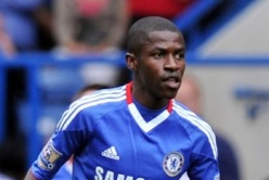 Chelsea lömastas Villa, United leppis viigiga