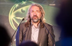 UEFA peasekretär tänas Eesti Jalgpalli Liitu