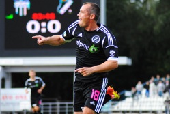 Terja on hoolimata kõrgest east Nõmme Kalju jaoks väga tähtis mängija olnud. Foto: Gertrud Alatare