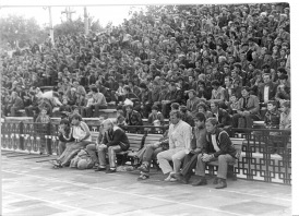 Praegune Pärnu Kalevi staadion vaevalt mäletab sellist publikuhulka. Foto: Erakogu