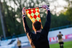 Reedest mängu vilistab uelslane