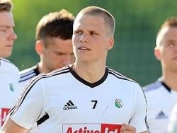 Henrik Ojamaa jätkab heade esitustega. Foto: legia.com