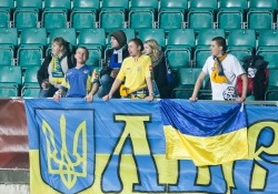 Inglismaa ja Ukraina fännid läksid kaklema