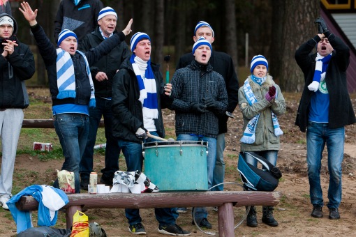 Tammeka fännid "kodumängul" Elvas. Foto: Gertrud Alatare