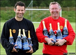 Kas Giggs võiks astuda Fergusoni jälgedes? Foto: sidelineartist.com