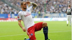Pierre-Michel Lasogga täitis ründaja kohust ning lõi värava, mis jättis Hamburgi Bundesligasse. Foto: hsv.de