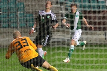 Panter Prins jättis Levadia Flora taha
