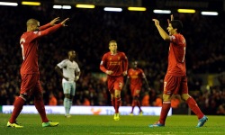 Suarez on õnnelik, et Gerrardiga mängida sai