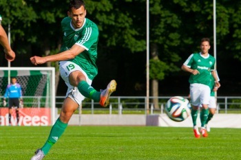 Kihlveokahtlusega Kulinitš sai kinga