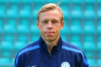 Poom aitab UEFA-s läbi viia koolitusi