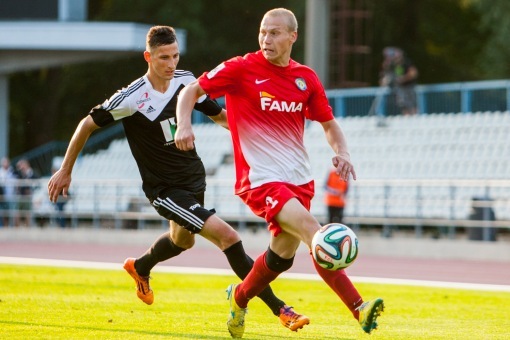 Vitali Andrejev (punases). Foto: Gertrud Alatare