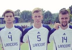 Märten Pajunurm (keskel). Foto: erakogu