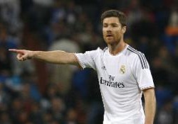 Bayerni spordidirektor selgitas Alonso ostu