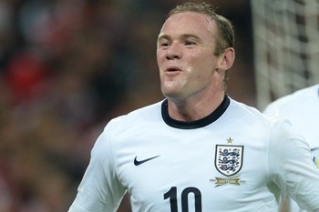 Rooney meisterlikkus seljatas võitluslikud Sinisärgid  (Hinda mängijaid!) 