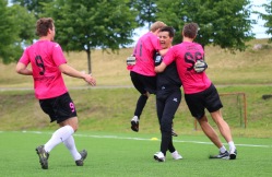 Roosad Pantrid olid heas hoos ka suvisel Soccernet.ee sõprade turniiril. Foto: Brit Maria Tael