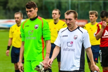 Infoneti eurounistus purunes penaltitega