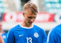 Sinisärgis mängimine pole Pürgile sugugi võõras - U-19 koondist on mees esindanud küll. Foto: Gertrud Alatare