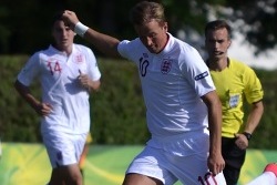 Kane teeniski esimese koondisekutse