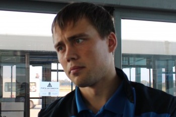 Hunt vaatas viigimängu pingilt
