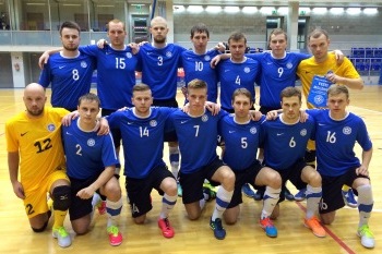 Saalikoondis lõi viis kolli, kuid kaotas ikka