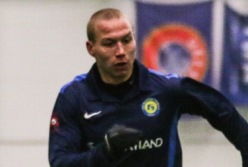 Vitali Andrejev sai kirja kübaratriki. Foto: Jana Pipar