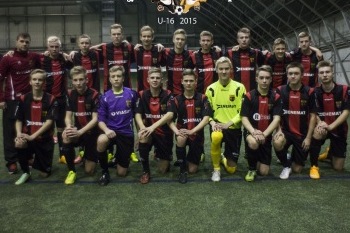 Zeniidi alistanud Nõmme Unitedi noored teenisid Riia Cupilt hõbeda 