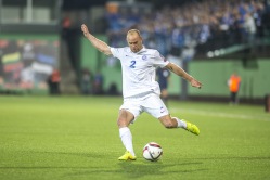 Lindpere Leedu-Eesti valikmängus. Kunstmurul. Foto: Hendrik Osula